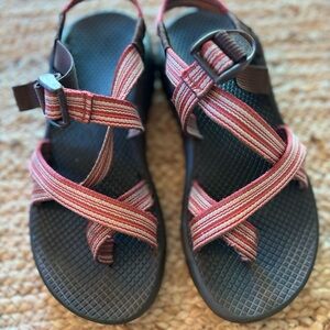 Women's Chaco's Z/2 classic sandals in size 7 red with‎ brown sole